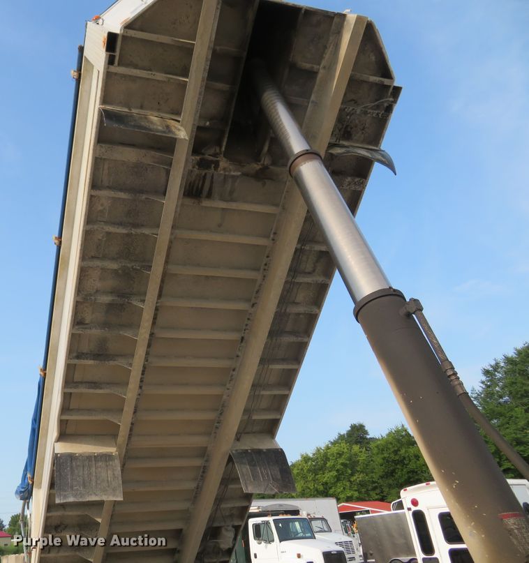 image for item FP9359 1978 Axle Equipment AF  end dump trailer