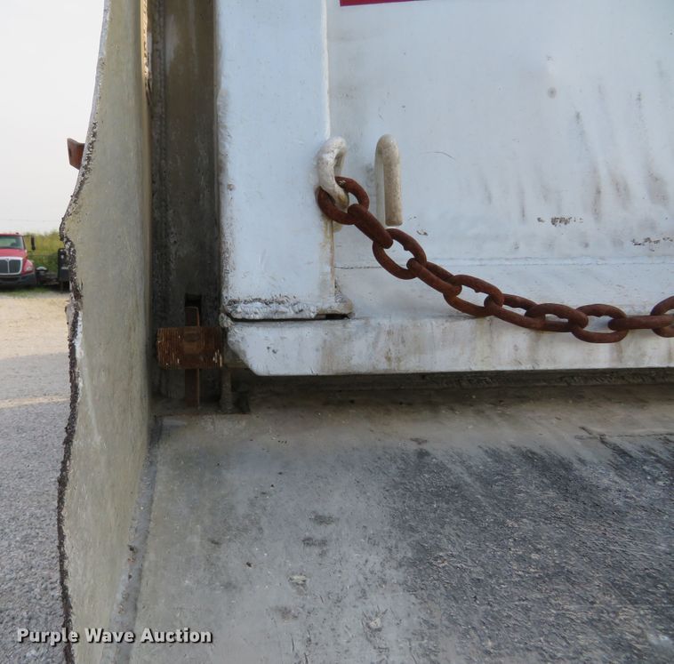 image for item FP9359 1978 Axle Equipment AF  end dump trailer