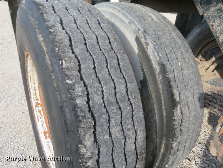 image for item FP9359 1978 Axle Equipment AF  end dump trailer