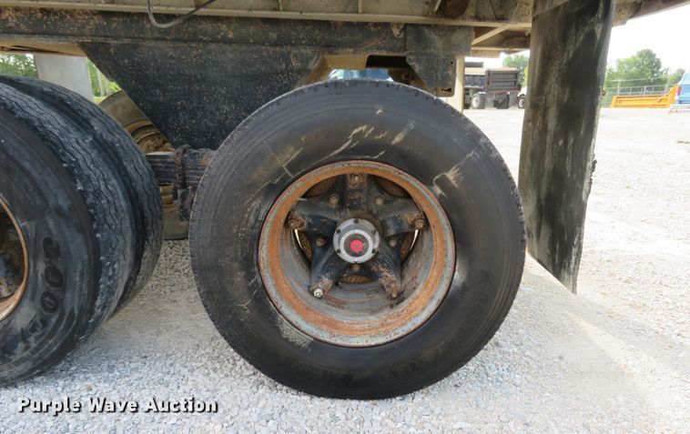 image for item FP9359 1978 Axle Equipment AF  end dump trailer