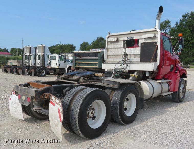image for item FP9360 2003 Sterling LT9500  semi truck
