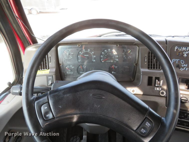 image for item FP9360 2003 Sterling LT9500  semi truck