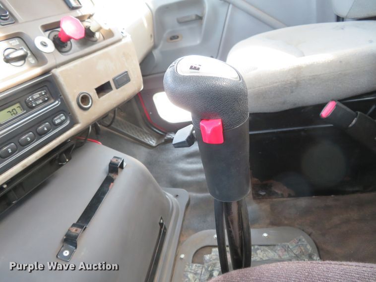 image for item FP9360 2003 Sterling LT9500  semi truck