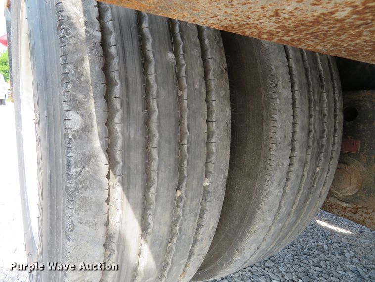 image for item FP9363 2011 Kauffman FR50DT-25K-43  lowboy equipment trailer