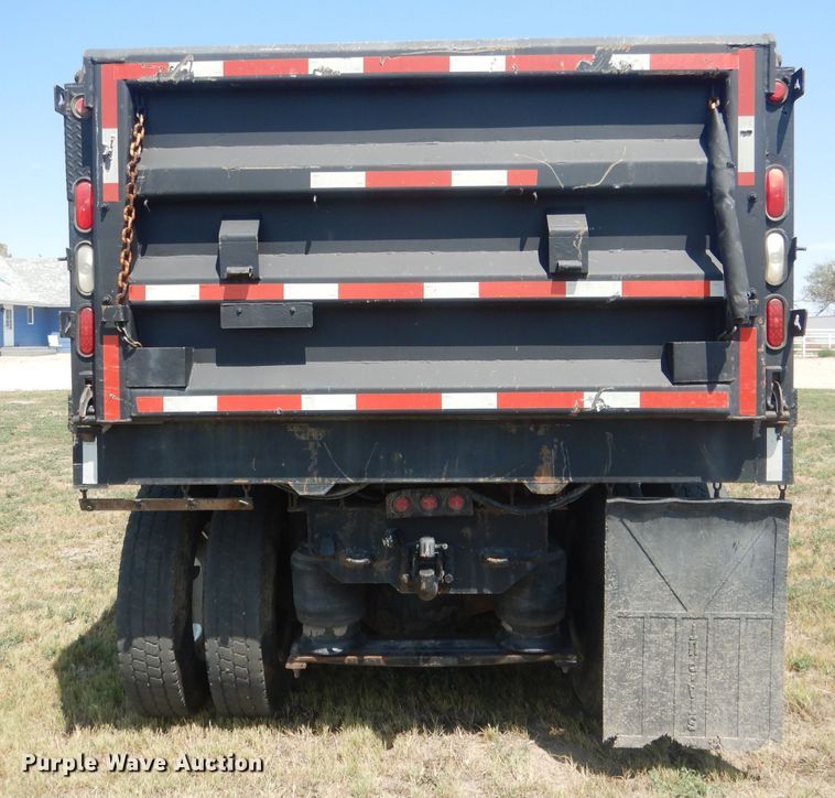 image for item HU9256 2006 Sterling LT7500  dump truck