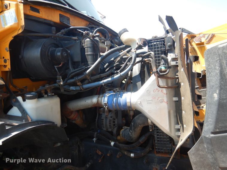 image for item HU9256 2006 Sterling LT7500  dump truck