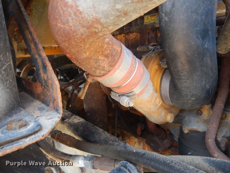 image for item HU9256 2006 Sterling LT7500  dump truck