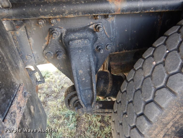 image for item HU9256 2006 Sterling LT7500  dump truck