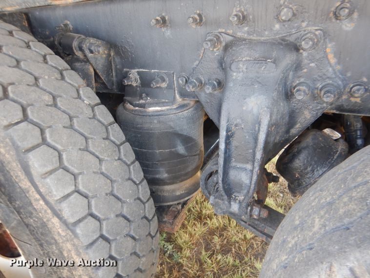 image for item HU9256 2006 Sterling LT7500  dump truck