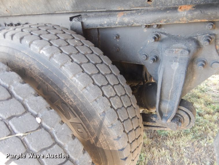 image for item HU9256 2006 Sterling LT7500  dump truck