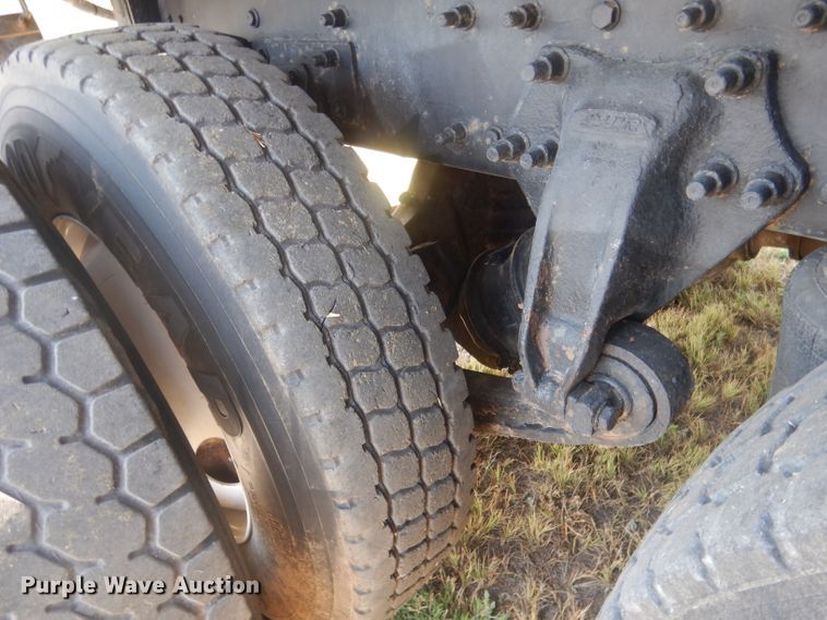 image for item HU9256 2006 Sterling LT7500  dump truck