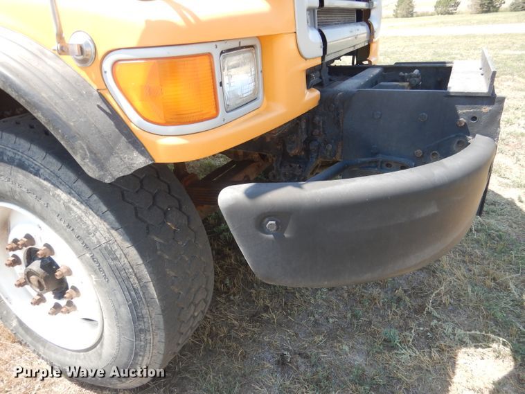 image for item HU9256 2006 Sterling LT7500  dump truck