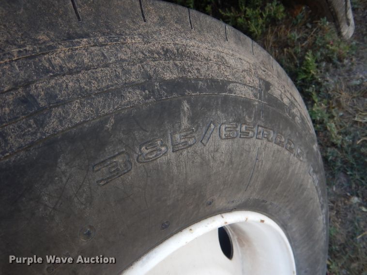 image for item HU9256 2006 Sterling LT7500  dump truck