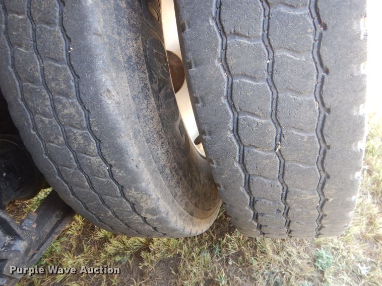 image for item HU9256 2006 Sterling LT7500  dump truck