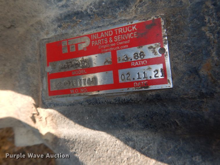 image for item HU9258 2007 Kenworth W900  semi truck