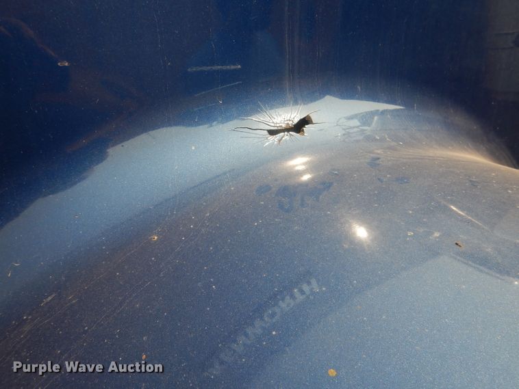 image for item HU9258 2007 Kenworth W900  semi truck