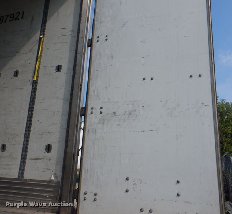 image for item IL9412 2006 Wabash  dry van trailer