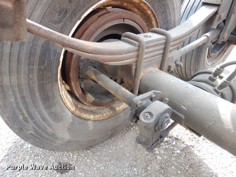 image for item IL9412 2006 Wabash  dry van trailer