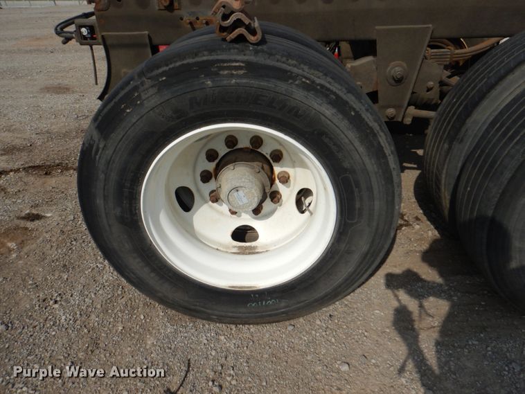 image for item IL9412 2006 Wabash  dry van trailer