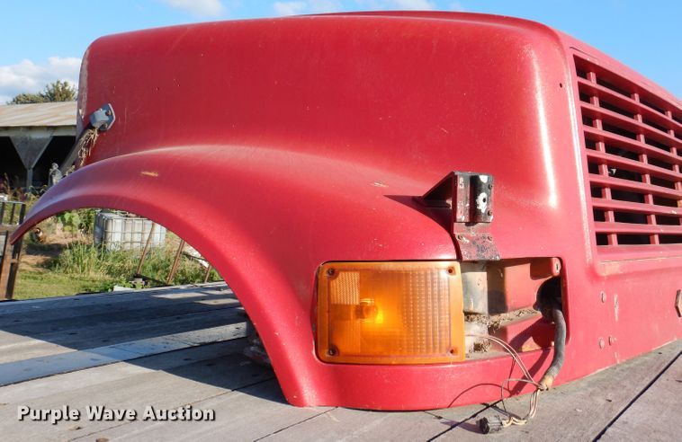 image for item IN9848 (3) International truck hoods