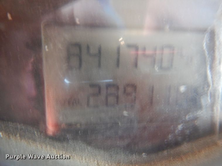 image for item IN9851 2003 Mack CH613  semi truck