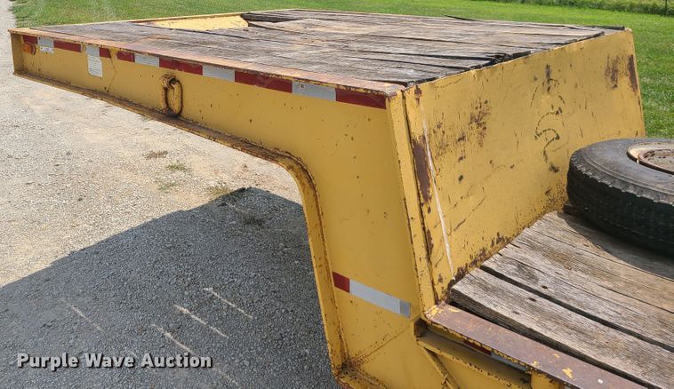 image for item IU9328 1967 Load King 252LR  drop deck equipment trailer