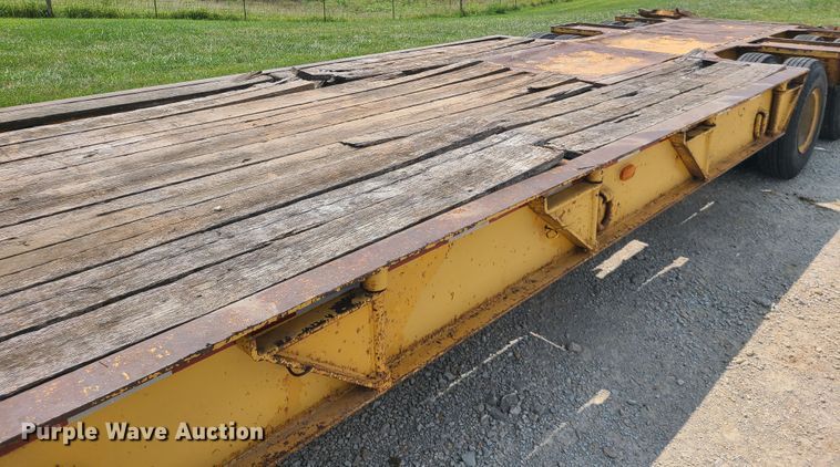 image for item IU9328 1967 Load King 252LR  drop deck equipment trailer