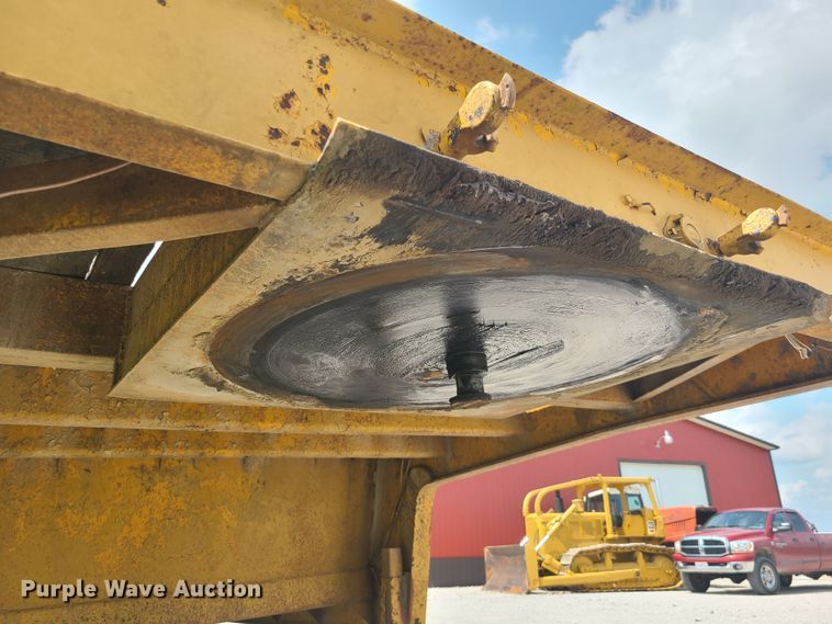 image for item IU9328 1967 Load King 252LR  drop deck equipment trailer