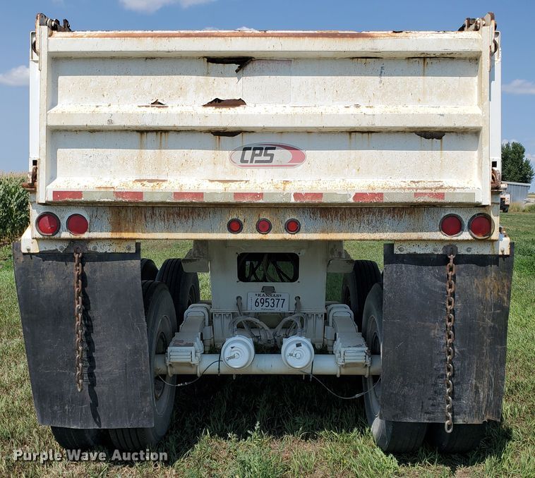 image for item IX9978 2016 Manac 46238AA00  end dump trailer