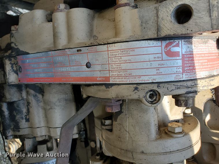 image for item IX9979 1990 Kenworth T800  semi truck