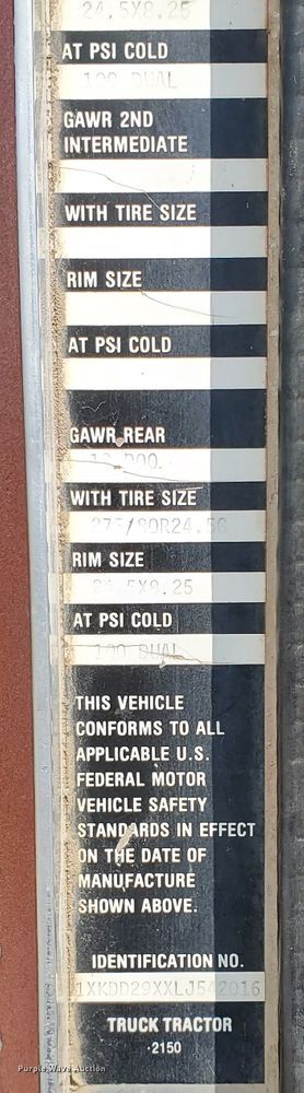 image for item IX9979 1990 Kenworth T800  semi truck