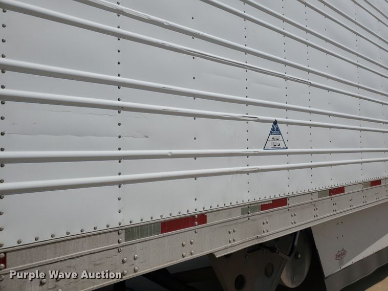 image for item JM9522 2008 Utility  refrigerated van trailer