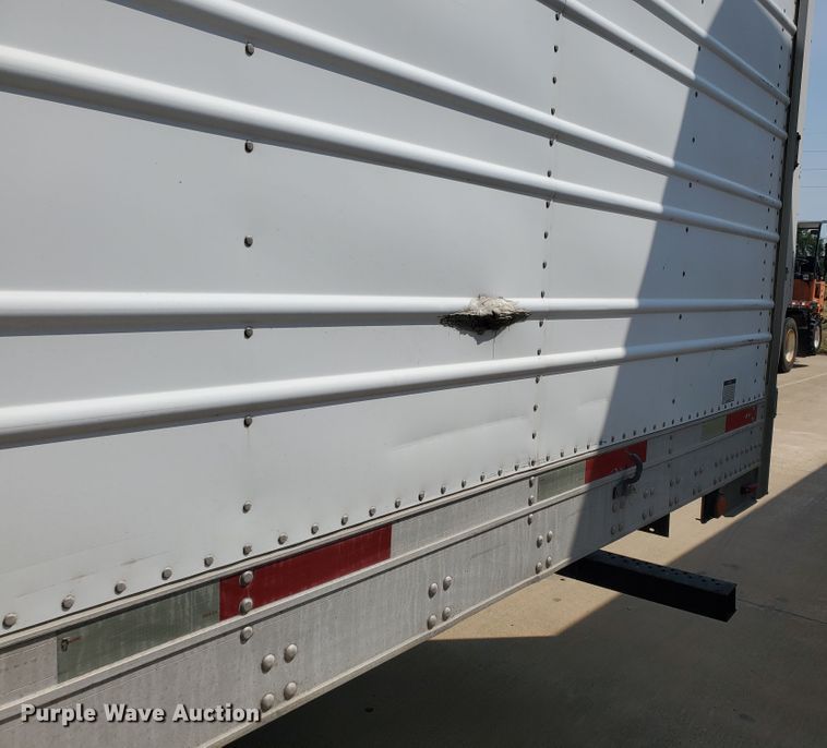 image for item JM9522 2008 Utility  refrigerated van trailer