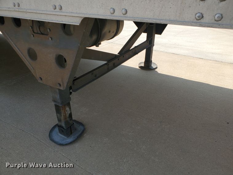 image for item JM9522 2008 Utility  refrigerated van trailer