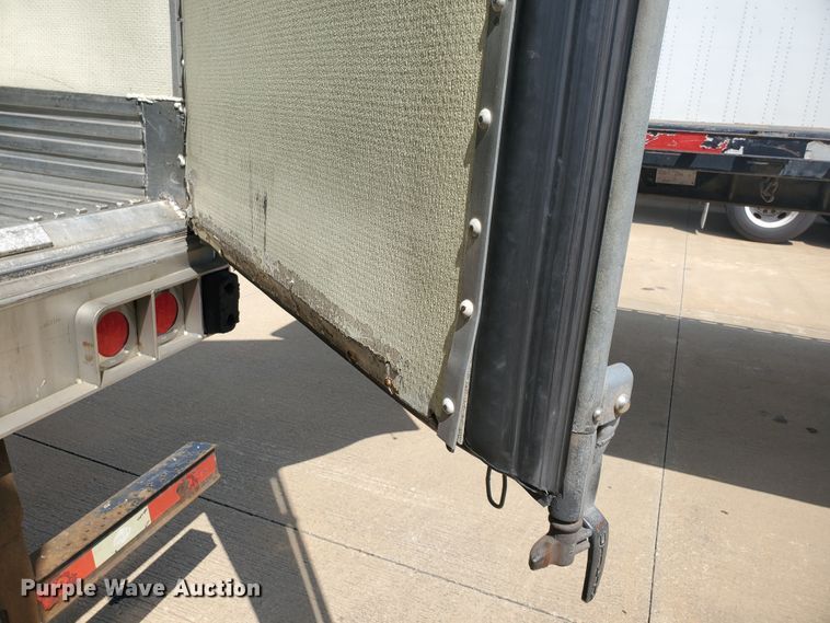 image for item JM9522 2008 Utility  refrigerated van trailer