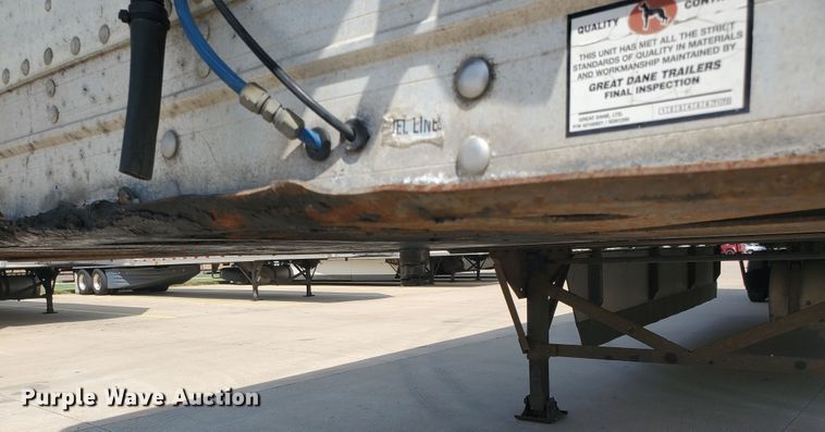 image for item JM9527 2003 Great Dane  refrigerated van trailer