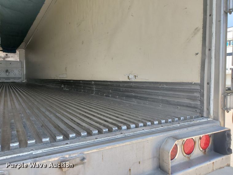 image for item JM9527 2003 Great Dane  refrigerated van trailer