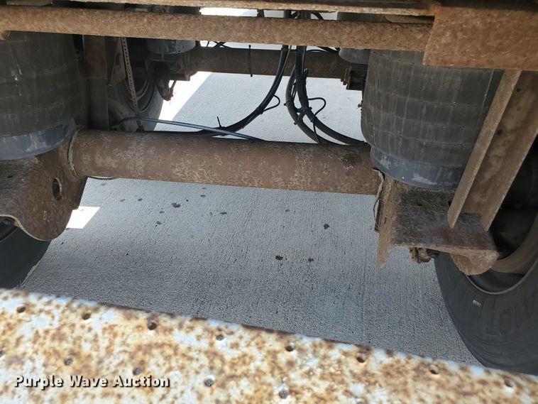 image for item JM9527 2003 Great Dane  refrigerated van trailer