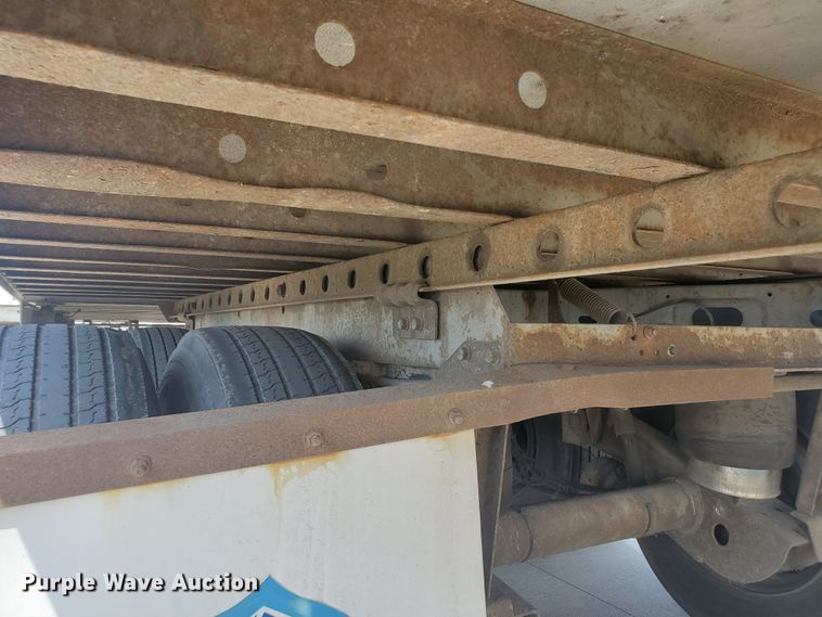 image for item JM9528 2003 Great Dane 7811TZ-1A 53  refrigerated van trailer