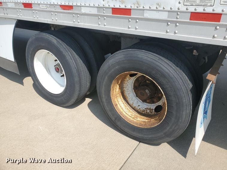 image for item JM9528 2003 Great Dane 7811TZ-1A 53  refrigerated van trailer