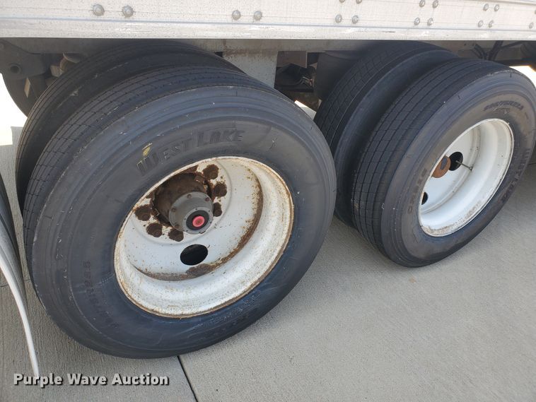 image for item JM9528 2003 Great Dane 7811TZ-1A 53  refrigerated van trailer