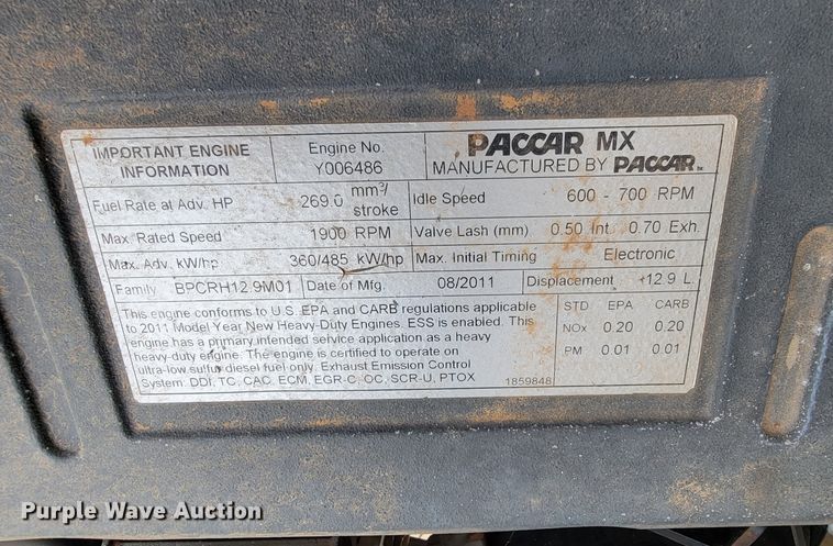 image for item KD9407 2012 Peterbilt 388  semi truck