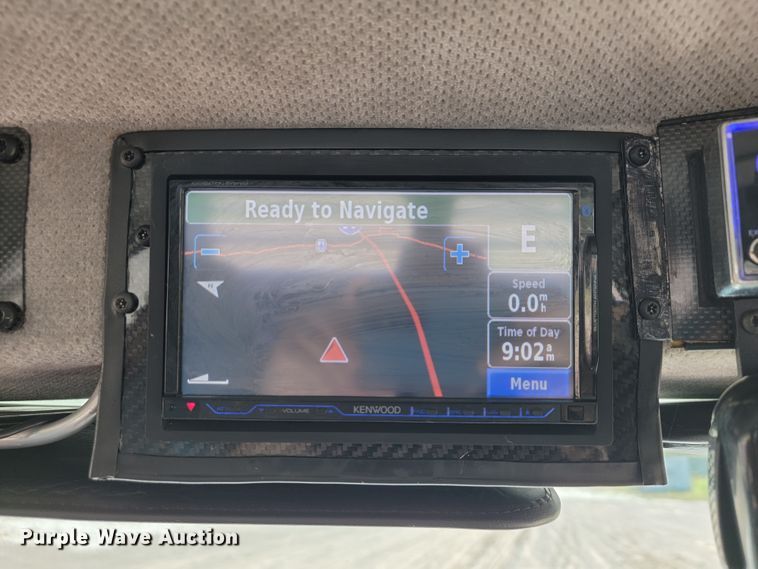 image for item KD9427 2000 Freightliner FL60  flatbed truck