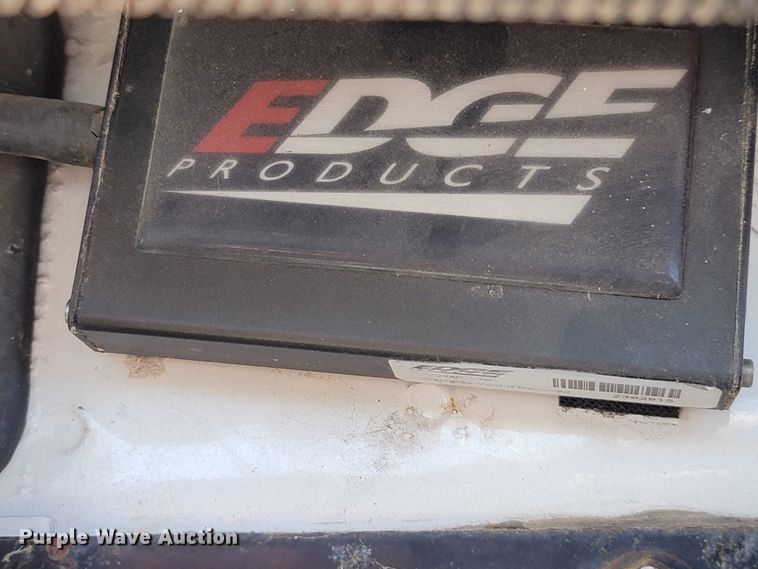 image for item KD9427 2000 Freightliner FL60  flatbed truck