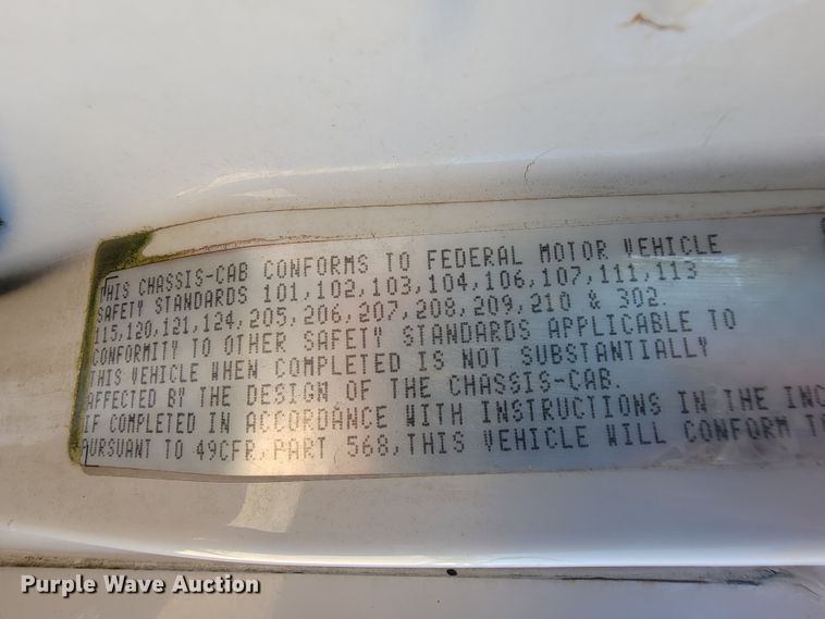 image for item KD9427 2000 Freightliner FL60  flatbed truck