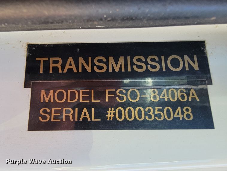 image for item KD9427 2000 Freightliner FL60  flatbed truck