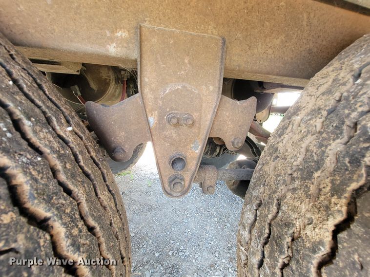 image for item KD9430 1988 Stoughton ASVW-485T-S  dry van trailer