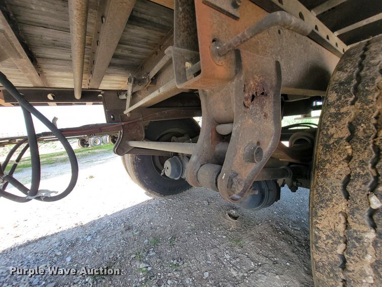 image for item KD9430 1988 Stoughton ASVW-485T-S  dry van trailer