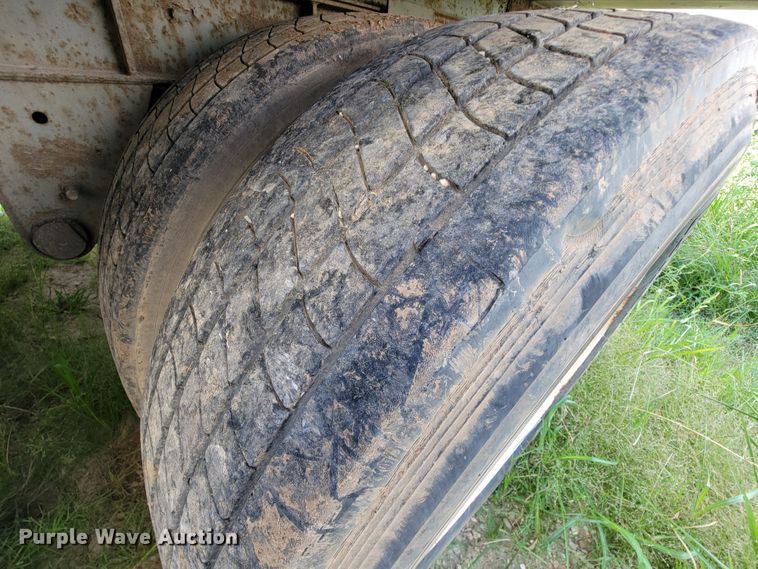 image for item KD9432 1994 Freuhauf FELF9-1.5-NT2-48W  dry van trailer