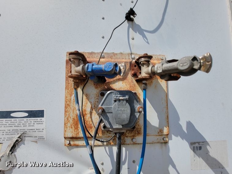 image for item KD9433 2000 Wabash  dry van trailer